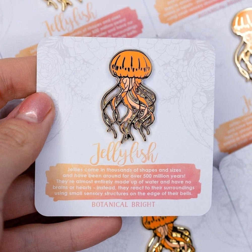 Jellyfish Enamel Pin -‎ Gold Plated Nature Jewelry - Ocean & Sea Life Brooch